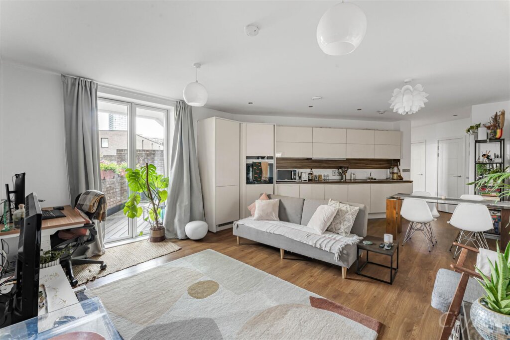 Park View Mansions, 2 Abercrombie Road, Queen Elizabeth Park, Stratford