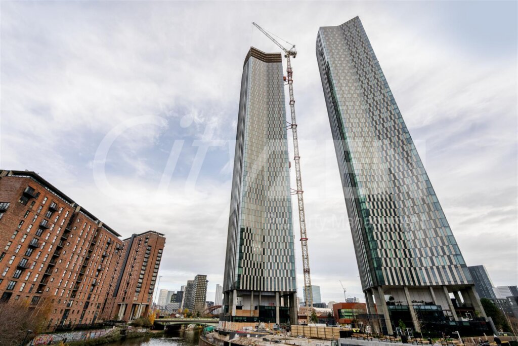 VISTA RIVER GARDENS, Trinity Way, Manchester