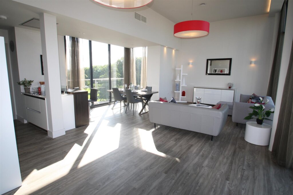 THE PENTHOUSE, Nougat Court, Taylor Place, London