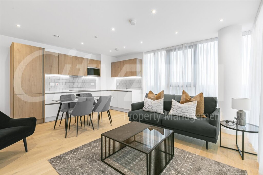 37 Clarendon Road, Watford