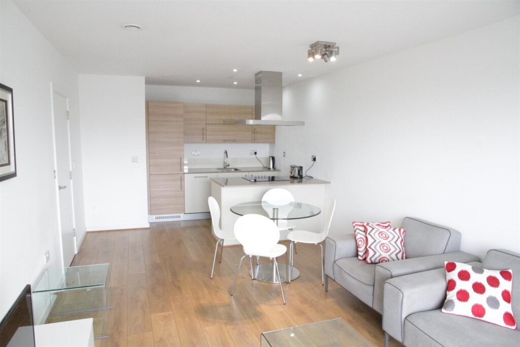 Yeoman Court, London