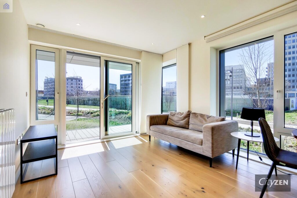 Judde House, Duke of Wellington Avenue