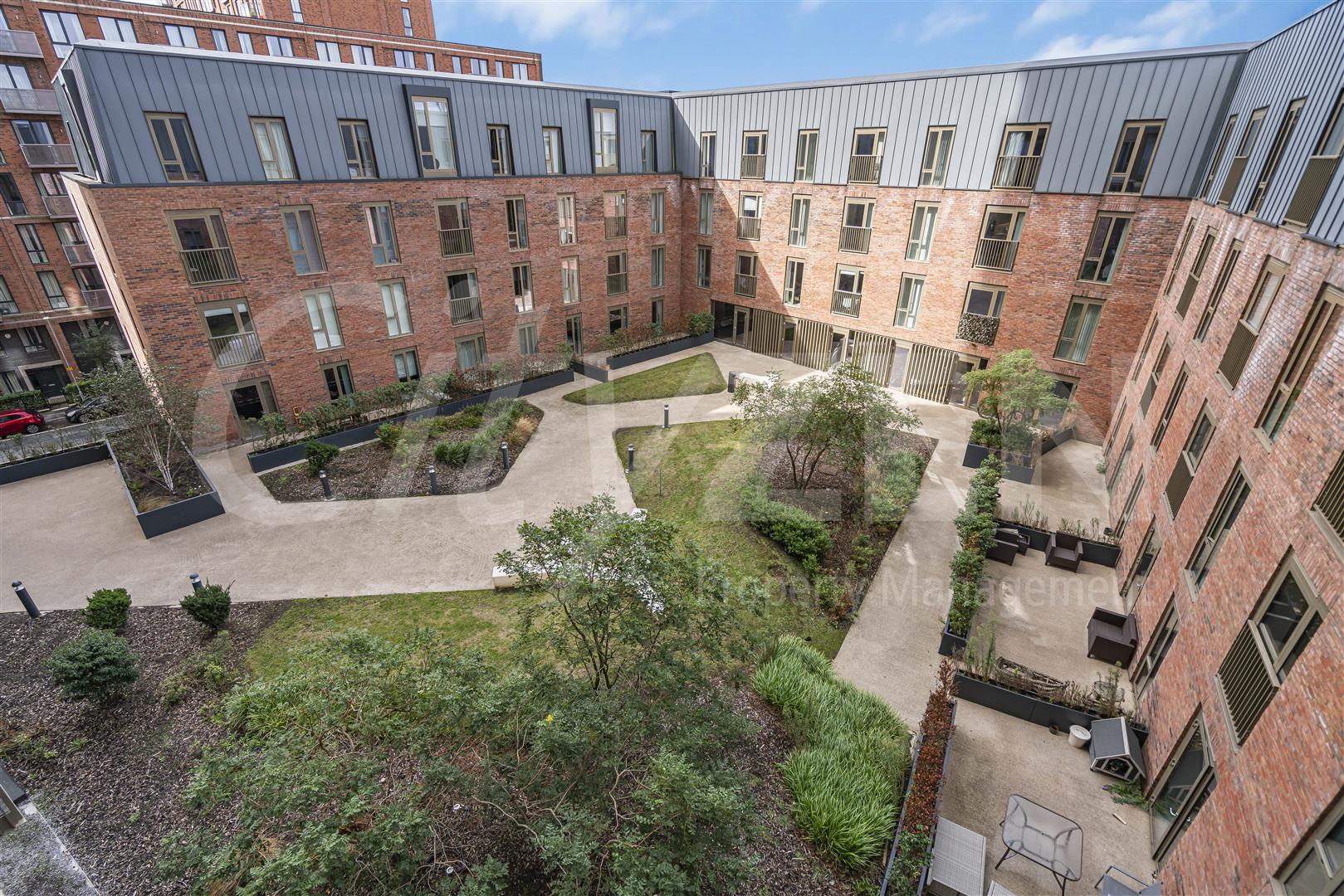 VIEWS OVER GARDEN