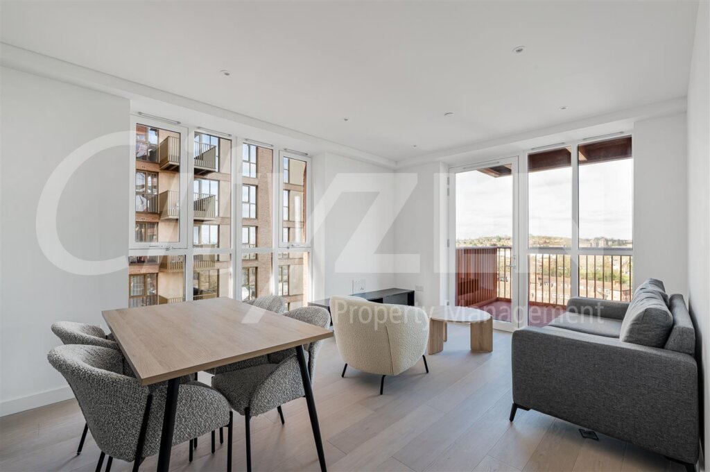 Edgewater Building, 49 Fulton Road, London