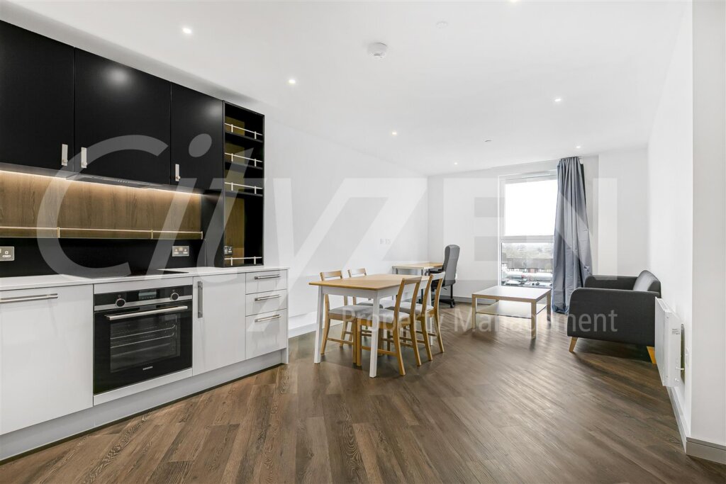 Eden Grove, Staines-Upon-Thames