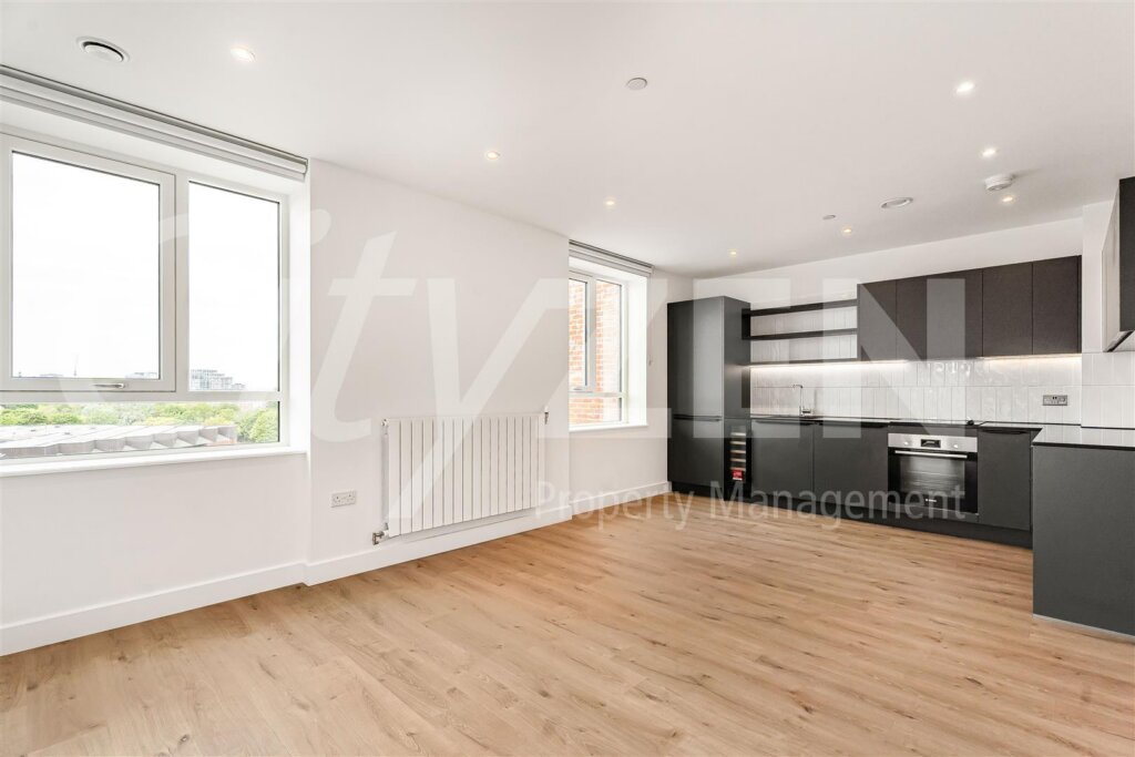Hopper House, 5 Pilkington Terrace, Pettman Crescent, London